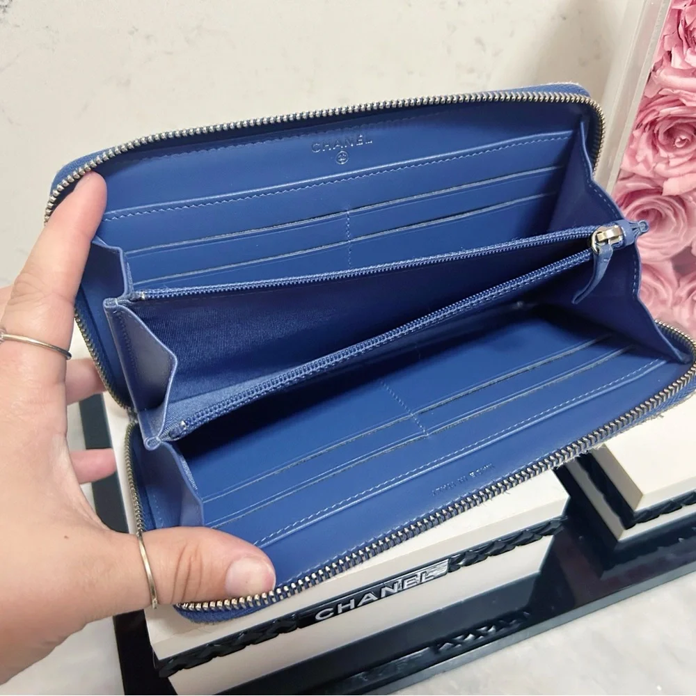 Authentic Chanel Light Blue Deauville Tweed Continental Wallet / Clutch